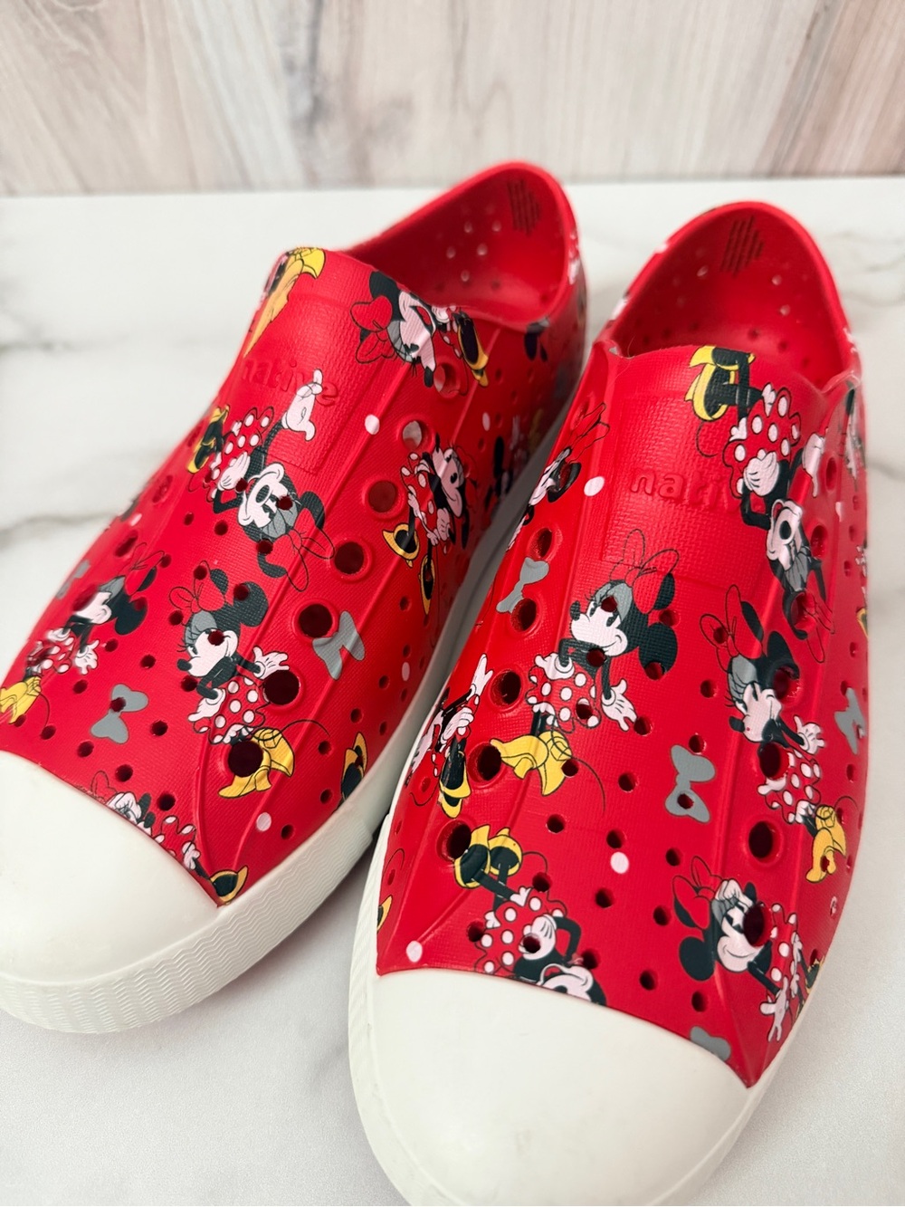 Native x Disney Red Minnie Mouse Slip-On Sandals by Native